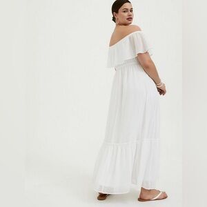 NWT Torrid White Chiffon Swiss Dot Off Shoulder Shirred Maxi Dress 1x